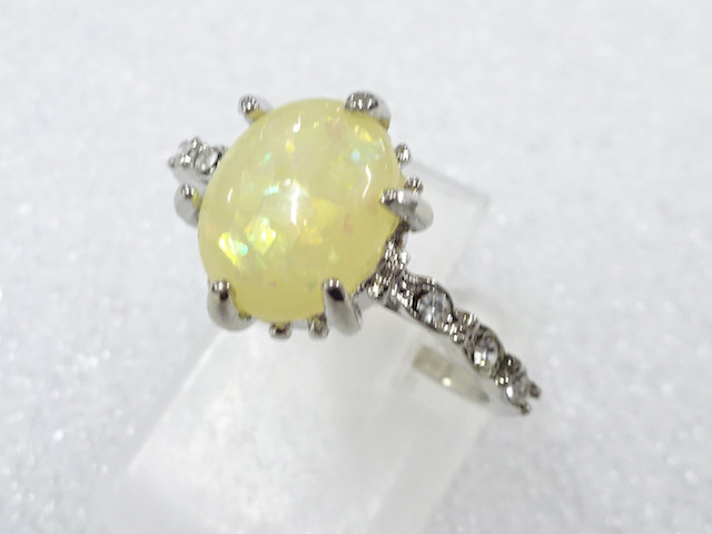 色石　指輪(14.5号)